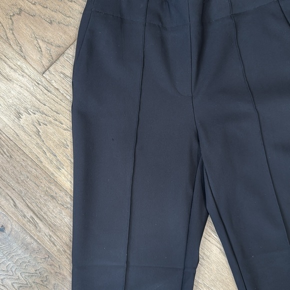 Rachel Zoe Size 8 Pleated Black Pants Inseam 28’’ - Picture 6 of 6